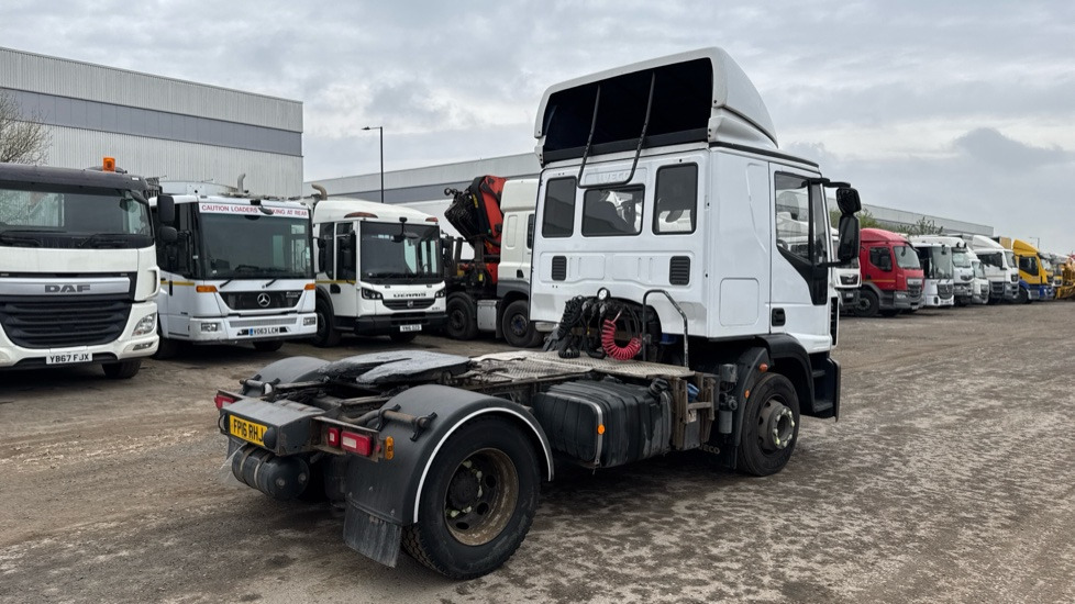 IVECO EUROCARGO 120E250 - Tractor unit: picture 4 IVECO EUROCARGO 120E250 - Tractor unit: picture 4