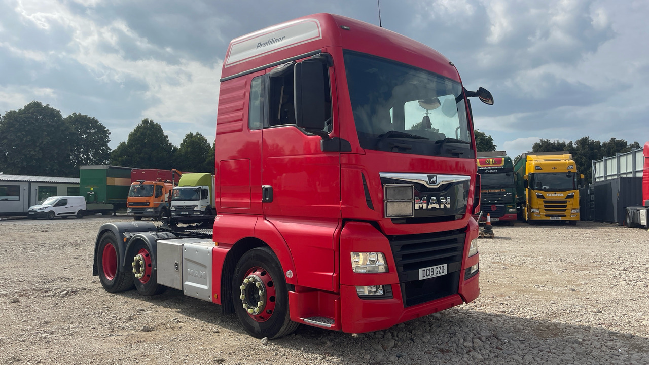 MAN TGX 24.460 - Tractor unit: picture 1 MAN TGX 24.460 - Tractor unit: picture 1