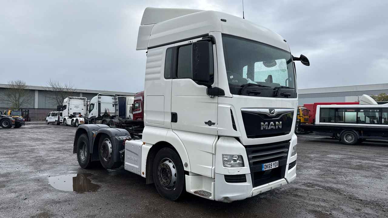 MAN TGX 26.460 - Tractor unit: picture 1 MAN TGX 26.460 - Tractor unit: picture 1
