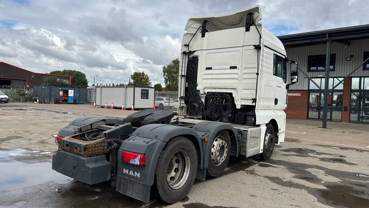 MAN TGX 26.510 - Tractor unit: picture 4 MAN TGX 26.510 - Tractor unit: picture 4