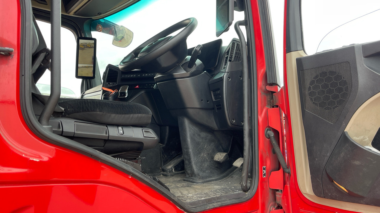 MERCEDES-BENZ ACTROS 2545 - Tractor unit: picture 5 MERCEDES-BENZ ACTROS 2545 - Tractor unit: picture 5