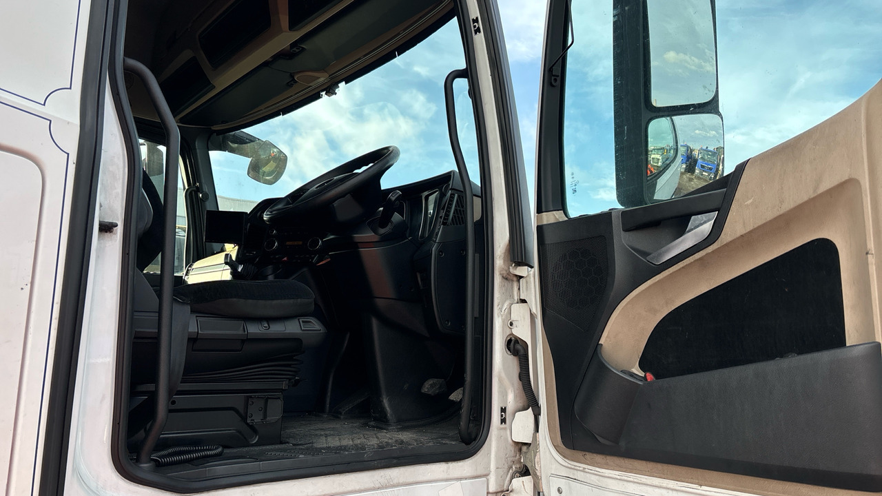 MERCEDES-BENZ ACTROS - Tractor unit: picture 5 MERCEDES-BENZ ACTROS - Tractor unit: picture 5