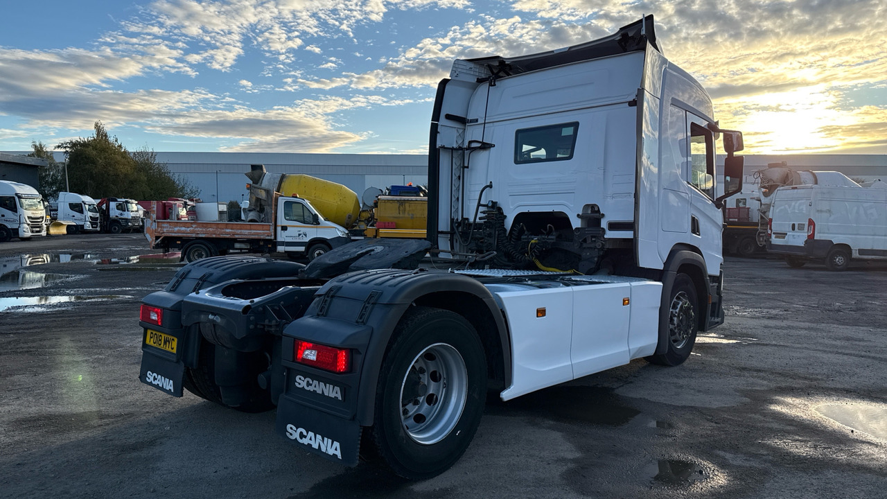 SCANIA P  410 - Tractor unit: picture 4 SCANIA P  410 - Tractor unit: picture 4