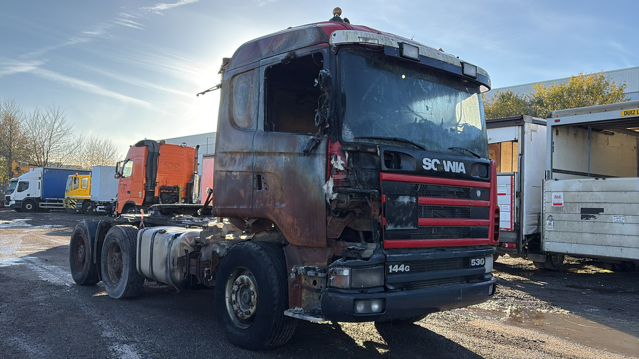 SCANIA R 530 - Tractor unit: picture 1 SCANIA R 530 - Tractor unit: picture 1