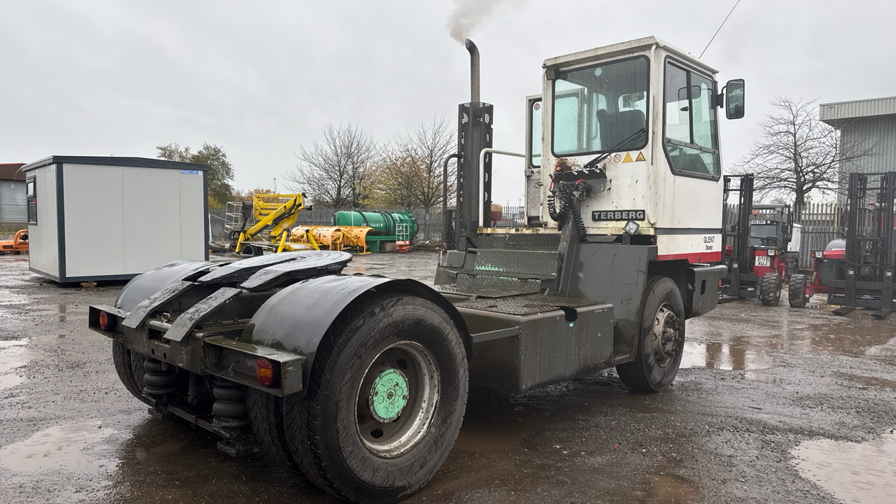 TERBERG YT180 - Tractor unit: picture 4 TERBERG YT180 - Tractor unit: picture 4