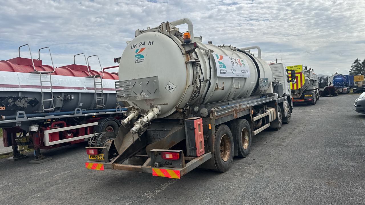 VOLVO FM 340 - Vacuum truck: picture 4 VOLVO FM 340 - Vacuum truck: picture 4