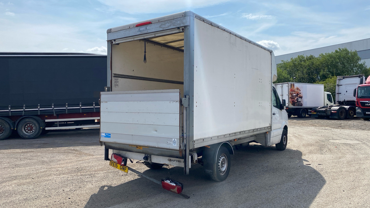 Volkswagen Crafter CR35 2.0 TDI 109PS - Box van: picture 5 Volkswagen Crafter CR35 2.0 TDI 109PS - Box van: picture 5