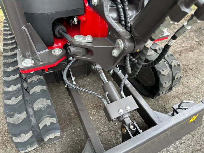 Rhino Rhinoceros XN12-9 - Mini excavator: picture 4 Rhino Rhinoceros XN12-9 - Mini excavator: picture 4