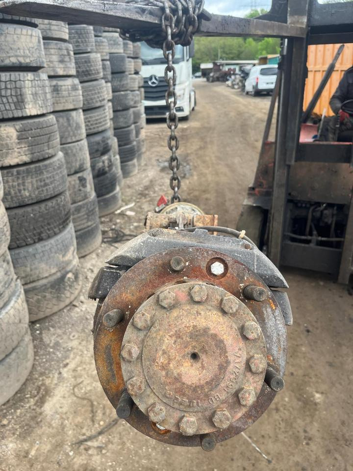IVECO 7,5t 2003 Hinterachse 13/43 Differential 7172797 - Rear axle for Truck: picture 4 IVECO 7,5t 2003 Hinterachse 13/43 Differential 7172797 - Rear axle for Truck: picture 4