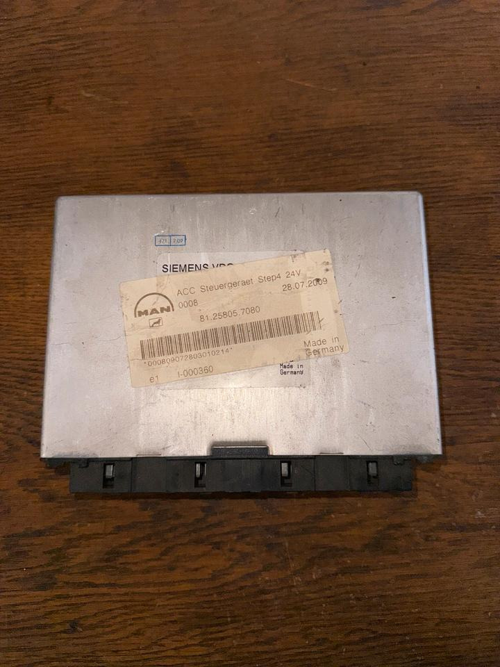 MAN ACC Steuergerät 81.25805.7080 - ECU for Truck: picture 2 MAN ACC Steuergerät 81.25805.7080 - ECU for Truck: picture 2