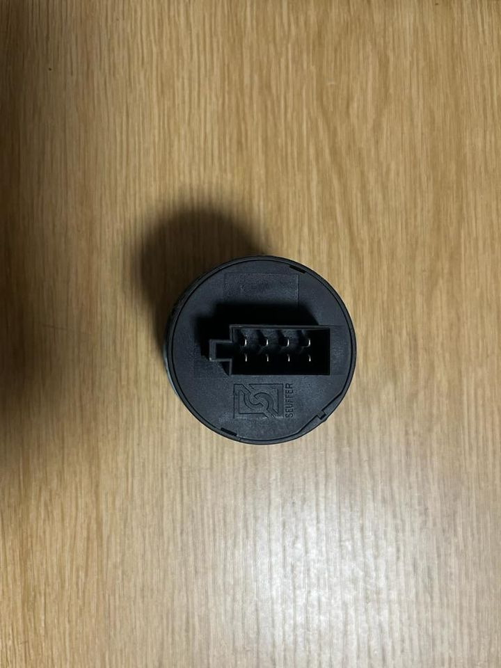 MAN DNR Automatikschalter TGA TGL TGM TGS TGX 81255250245 - Electrical system for Truck: picture 3 MAN DNR Automatikschalter TGA TGL TGM TGS TGX 81255250245 - Electrical system for Truck: picture 3