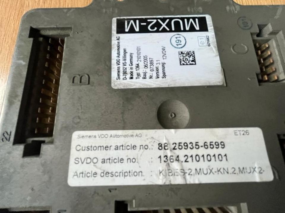 MAN Siemens VDO MUX2-M Steuergerät 88.25935-6599 - ECU for Truck: picture 2 MAN Siemens VDO MUX2-M Steuergerät 88.25935-6599 - ECU for Truck: picture 2