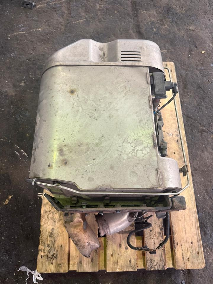 MAN TGL EU6 Auspuff Katalysator 81.15101-0490 - Catalytic converter for Truck: picture 3 MAN TGL EU6 Auspuff Katalysator 81.15101-0490 - Catalytic converter for Truck: picture 3