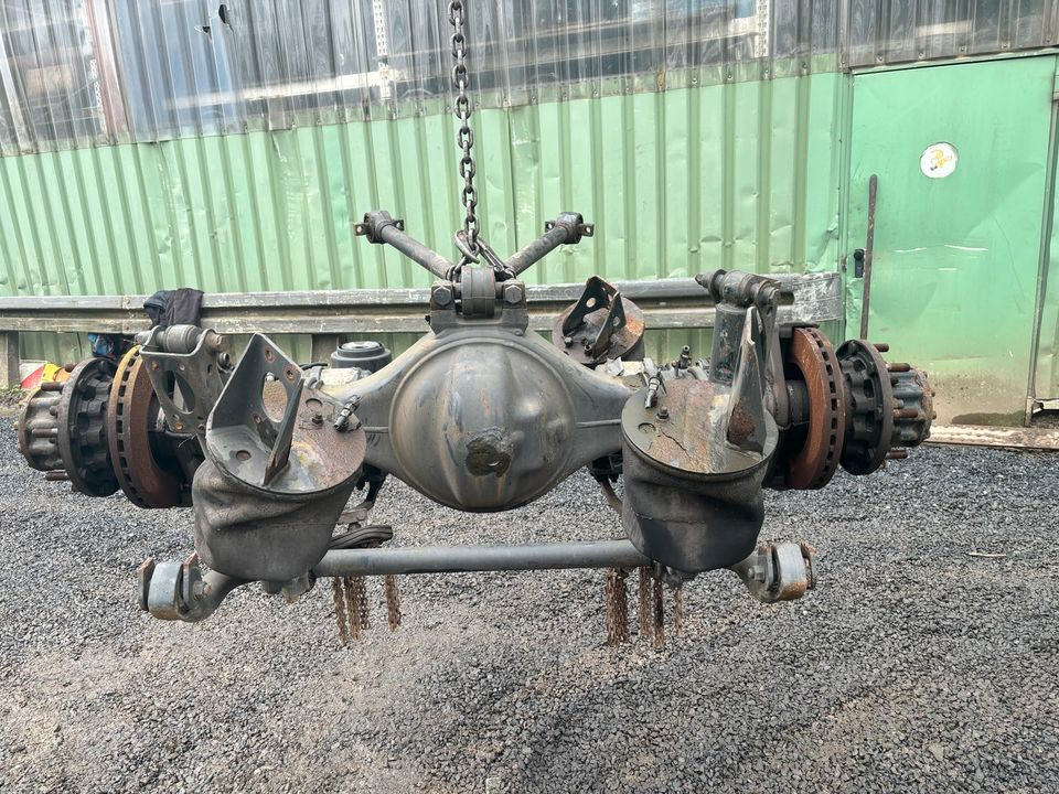 MAN TGM 15.290 Hinterachse 37:10 /81.35010.6168 mit Schnee ketten - Rear axle for Truck: picture 3 MAN TGM 15.290 Hinterachse 37:10 /81.35010.6168 mit Schnee ketten - Rear axle for Truck: picture 3