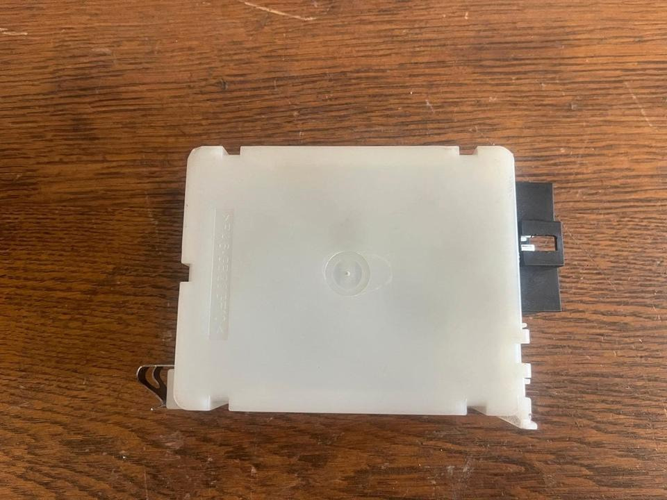 Mercedes Actros MP4 Diebstahlwarnanlage Steuergerät A0004462244 - ECU for Truck: picture 5 Mercedes Actros MP4 Diebstahlwarnanlage Steuergerät A0004462244 - ECU for Truck: picture 5