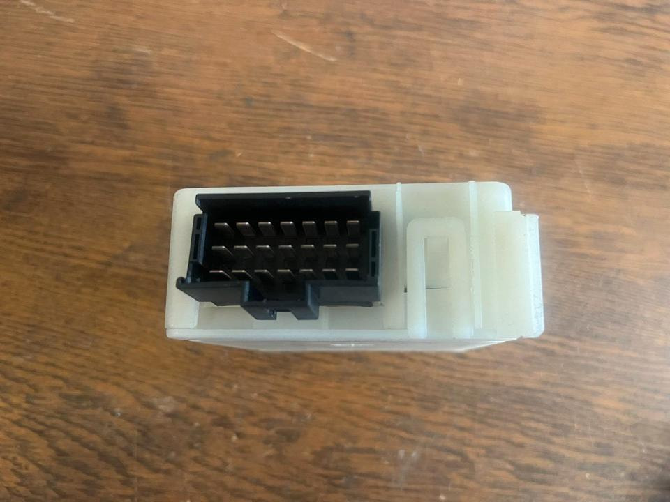 Mercedes Actros MP4 Diebstahlwarnanlage Steuergerät A0004462244 - ECU for Truck: picture 4 Mercedes Actros MP4 Diebstahlwarnanlage Steuergerät A0004462244 - ECU for Truck: picture 4