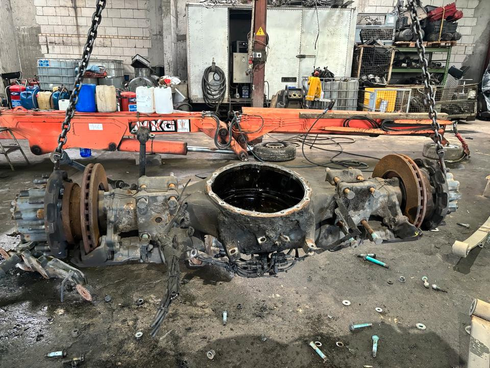 Mercedes Actros MP4 Hinterachse A9603510714 - Rear axle for Truck: picture 1 Mercedes Actros MP4 Hinterachse A9603510714 - Rear axle for Truck: picture 1