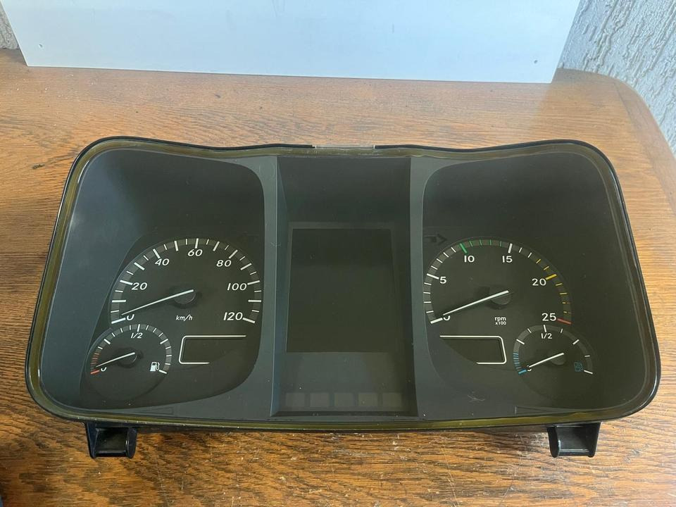 Mercedes Benz Actros MP4 Kombiinstrument / Tacho A9614466221 - Dashboard for Truck: picture 2 Mercedes Benz Actros MP4 Kombiinstrument / Tacho A9614466221 - Dashboard for Truck: picture 2