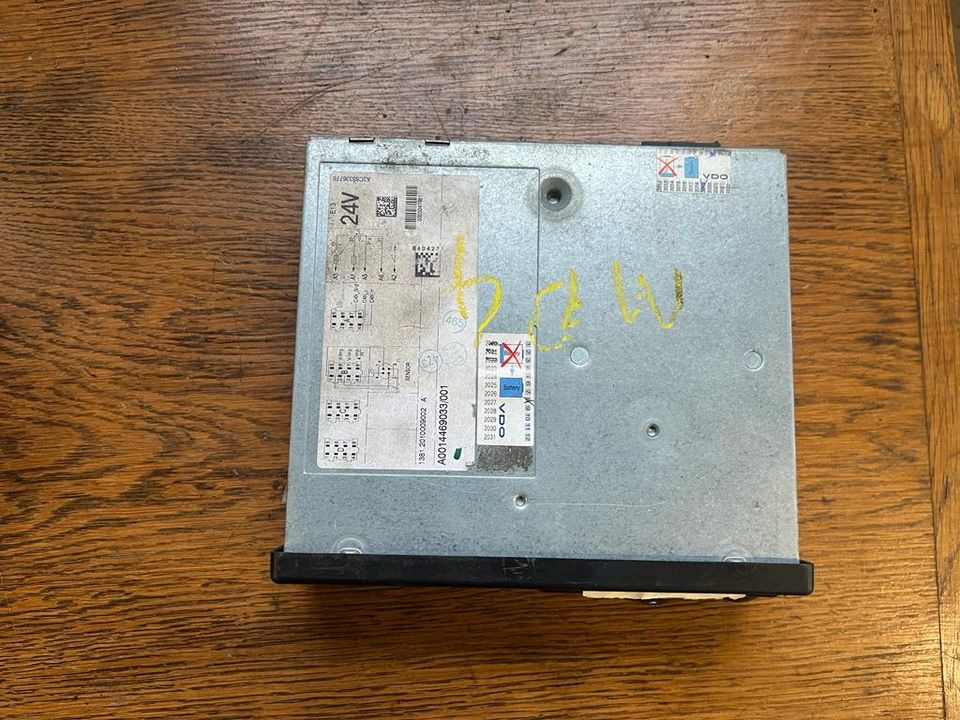 Mercedes-Benz Actros MP4 VDO Tachograph A0014469033 - Tachograph for Truck: picture 4 Mercedes-Benz Actros MP4 VDO Tachograph A0014469033 - Tachograph for Truck: picture 4