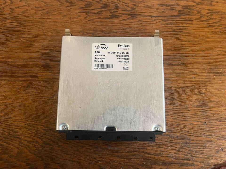 Mercedes-Benz Evo Bus Knickwinkelsteuergerät A0004462630 - ECU for Bus: picture 2 Mercedes-Benz Evo Bus Knickwinkelsteuergerät A0004462630 - ECU for Bus: picture 2