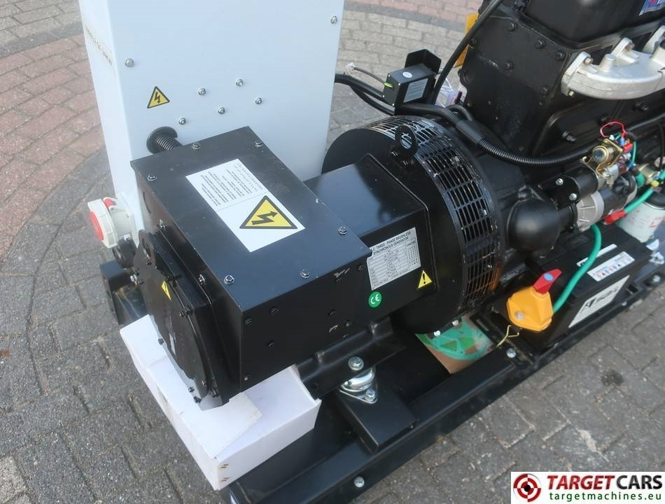 New Generator set Bauer GF-24KW Diesel 30KVA Generator 400/230V Unused: picture 17