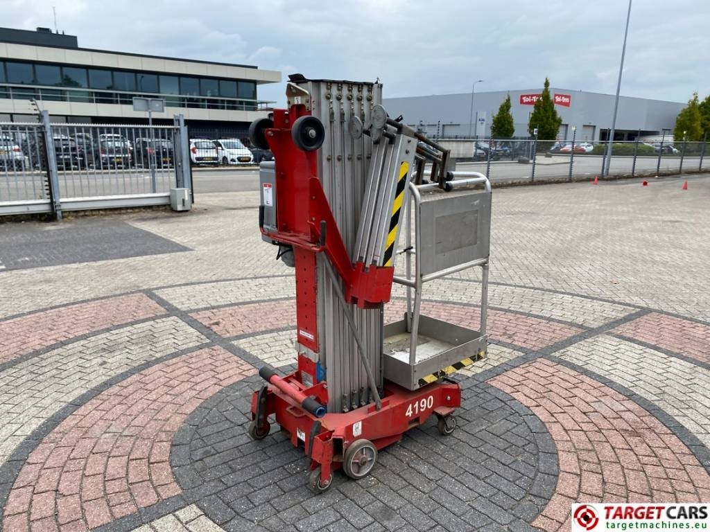 Genie AWP-30S Electric AC Vertical Mast Work Lift 1100cm - Vertical mast lift: picture 3 Genie AWP-30S Electric AC Vertical Mast Work Lift 1100cm - Vertical mast lift: picture 3