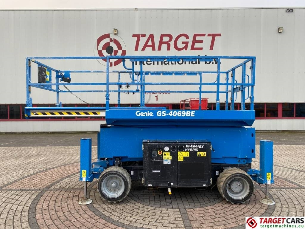 Genie GS-4069BE HyBrid Scissor Work Lift 1412cm - Scissor lift: picture 5 Genie GS-4069BE HyBrid Scissor Work Lift 1412cm - Scissor lift: picture 5