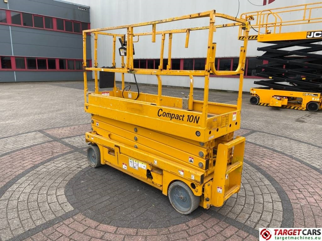 Haulotte Compact 10N Electric Scissor Work Lift 1000cm - Scissor lift: picture 4 Haulotte Compact 10N Electric Scissor Work Lift 1000cm - Scissor lift: picture 4