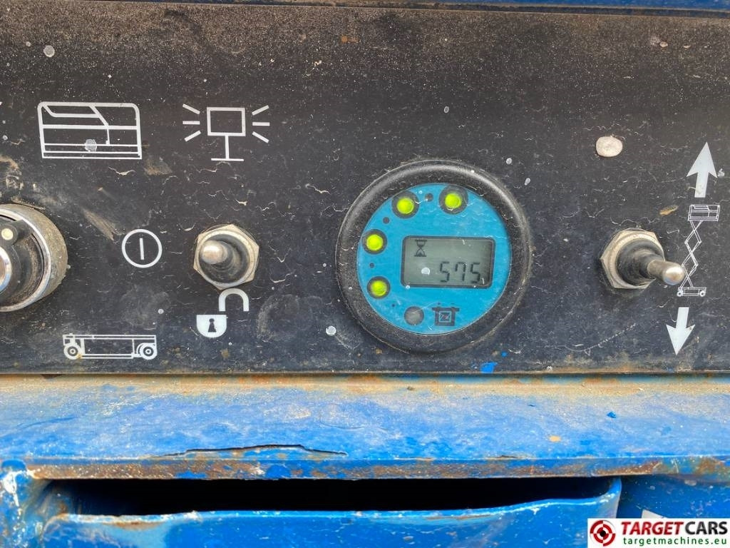 Scissor lift Haulotte Compact 14 Electric Scissor Work Lift 1385cm: picture 15