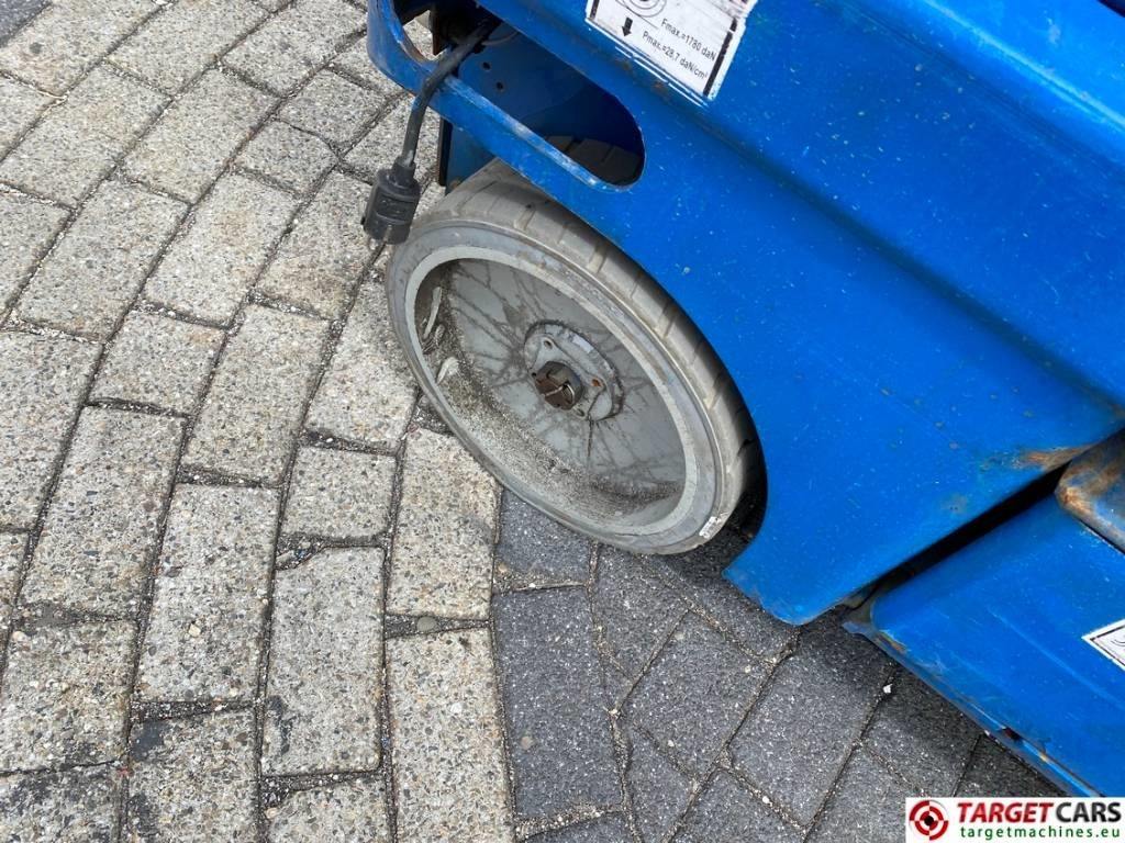 Scissor lift Haulotte Compact 14 Electric Scissor Work Lift 1385cm: picture 24