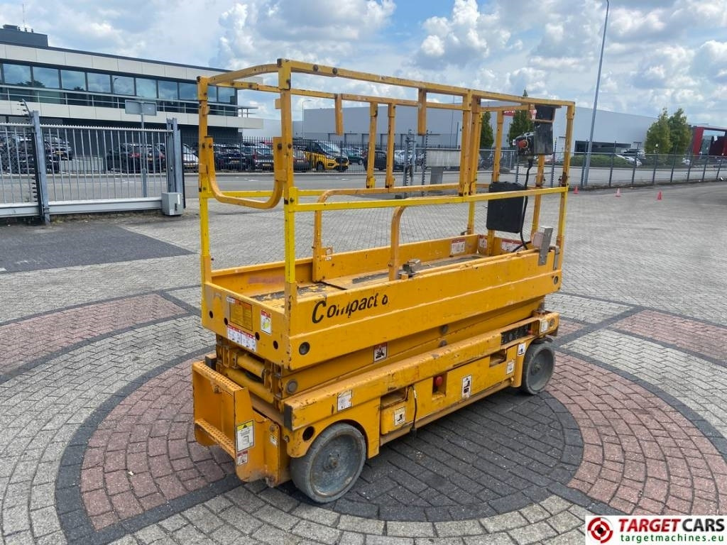 Haulotte Compact 8 Electric Scissor Work Lift 818cm - Scissor lift: picture 3 Haulotte Compact 8 Electric Scissor Work Lift 818cm - Scissor lift: picture 3