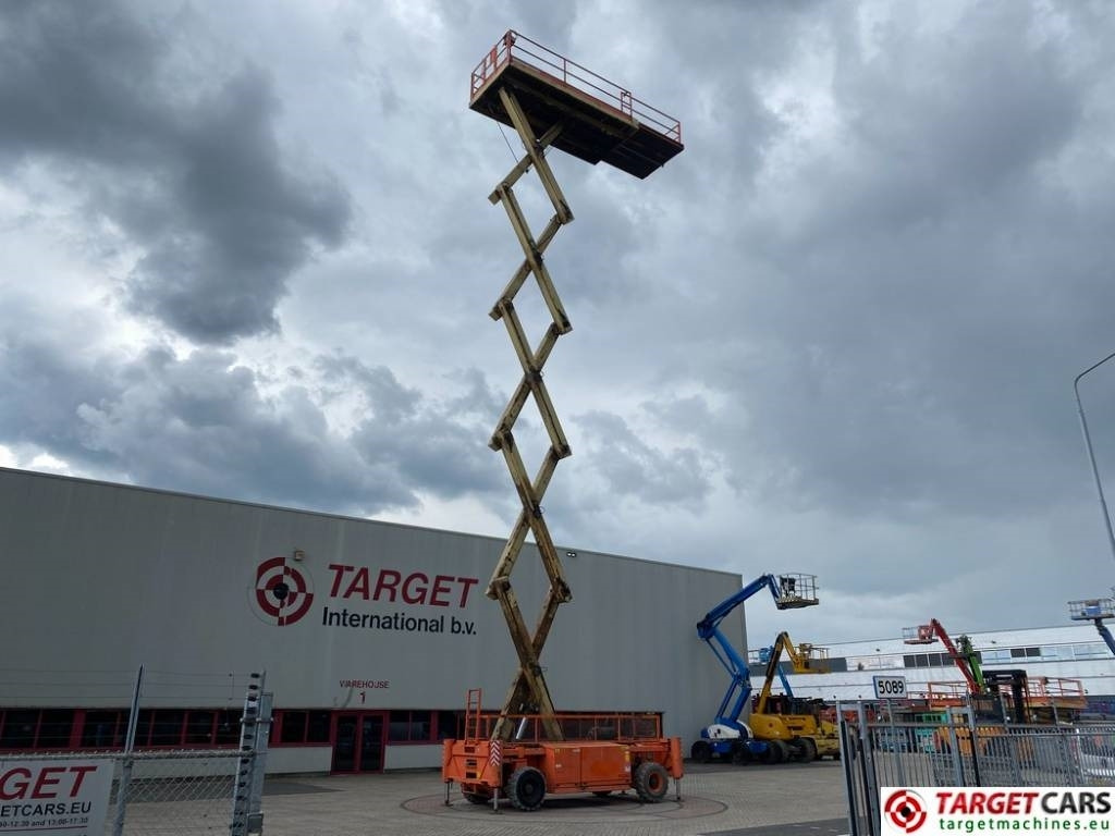 Holland Lift T210DL25 4WD Diesel T-210DL25 Scissor WorkLift 23M - Scissor lift: picture 5 Holland Lift T210DL25 4WD Diesel T-210DL25 Scissor WorkLift 23M - Scissor lift: picture 5