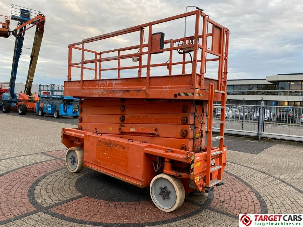 JLG 153-12 Electric Scissor Work Lift 1730cm - Scissor lift: picture 2 JLG 153-12 Electric Scissor Work Lift 1730cm - Scissor lift: picture 2