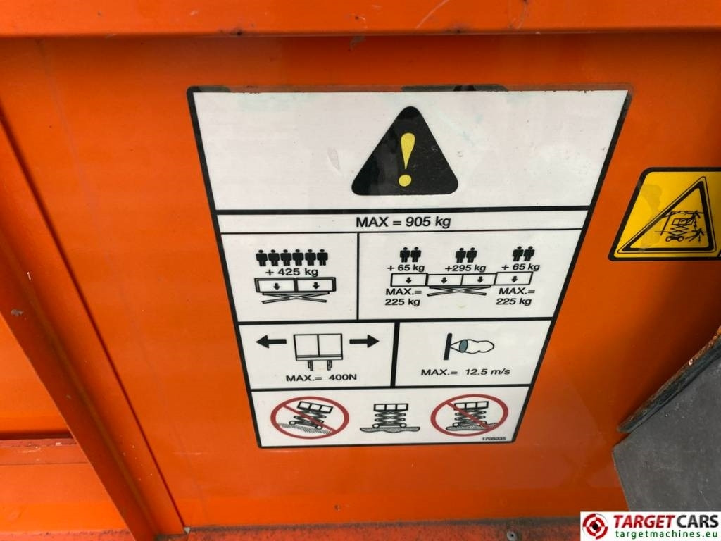 Scissor lift JLG 3394RT Diesel 4x4 Scissor Work Lift 1206cm: picture 28