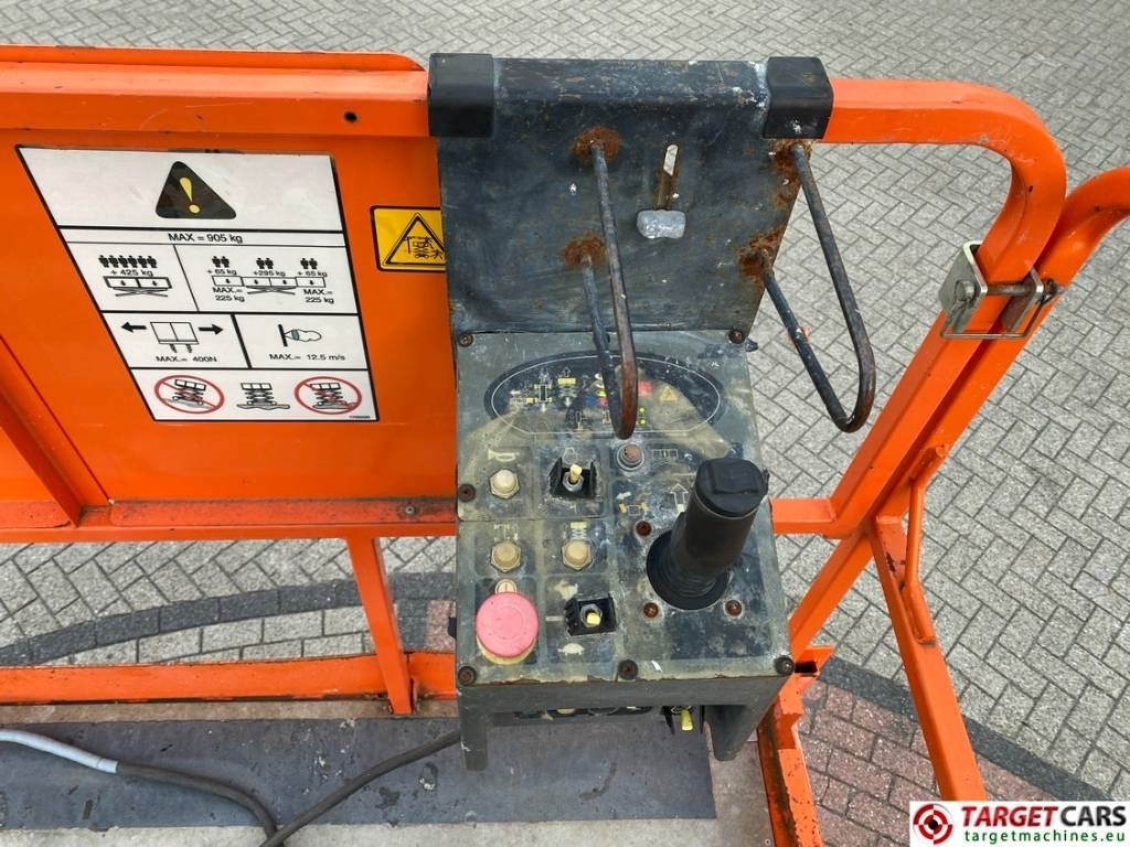 Scissor lift JLG 3394RT Diesel 4x4 Scissor Work Lift 1206cm: picture 9