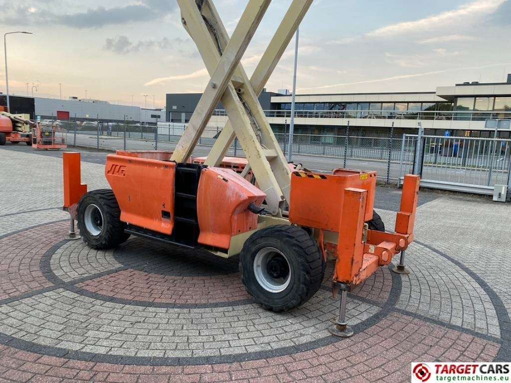 Scissor lift JLG 3394RT Diesel 4x4 Scissor Work Lift 1206cm: picture 16