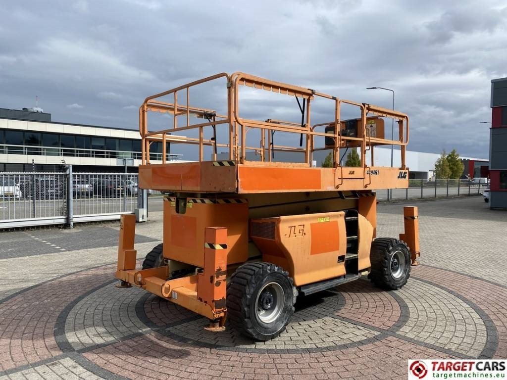 JLG 4394RT Diesel 4x4 Scissor Work Lift 1511cm - Scissor lift: picture 3 JLG 4394RT Diesel 4x4 Scissor Work Lift 1511cm - Scissor lift: picture 3