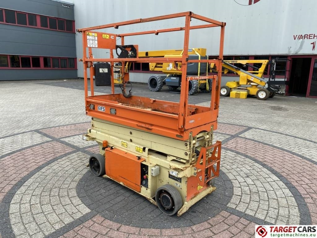 JLG 6RS Electric Scissor Work Lift 779cm - Scissor lift: picture 4 JLG 6RS Electric Scissor Work Lift 779cm - Scissor lift: picture 4