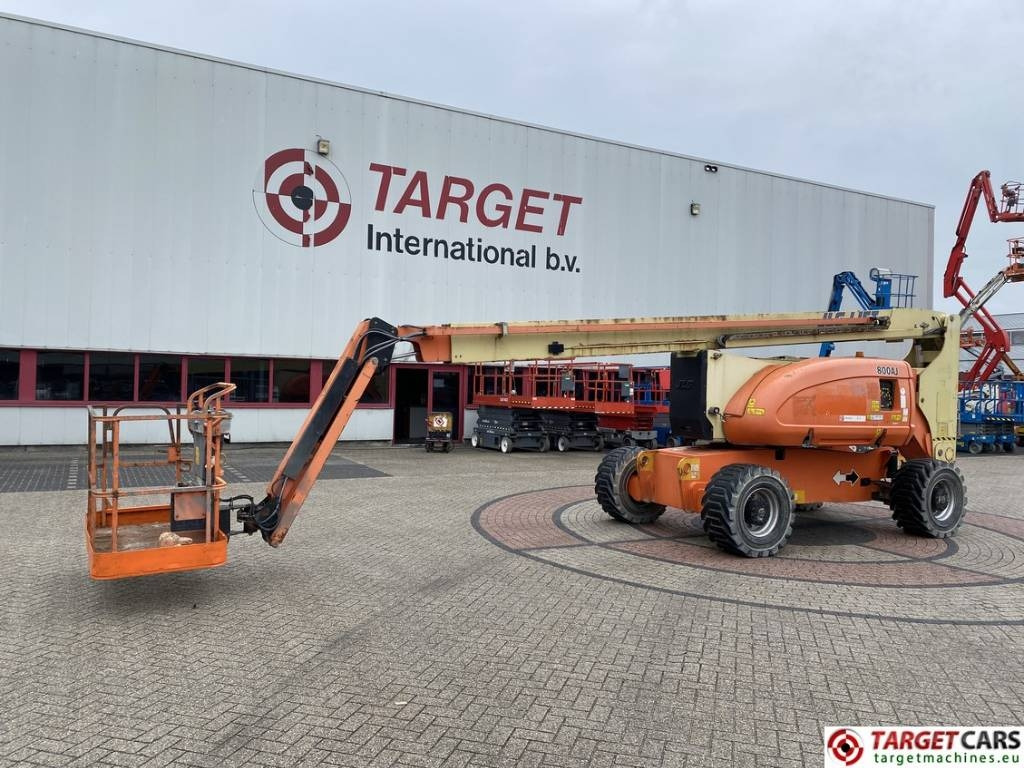 JLG 800AJ Articulated 4x4 Diesel Boom Work Lift 2638cm - Articulated boom: picture 1 JLG 800AJ Articulated 4x4 Diesel Boom Work Lift 2638cm - Articulated boom: picture 1