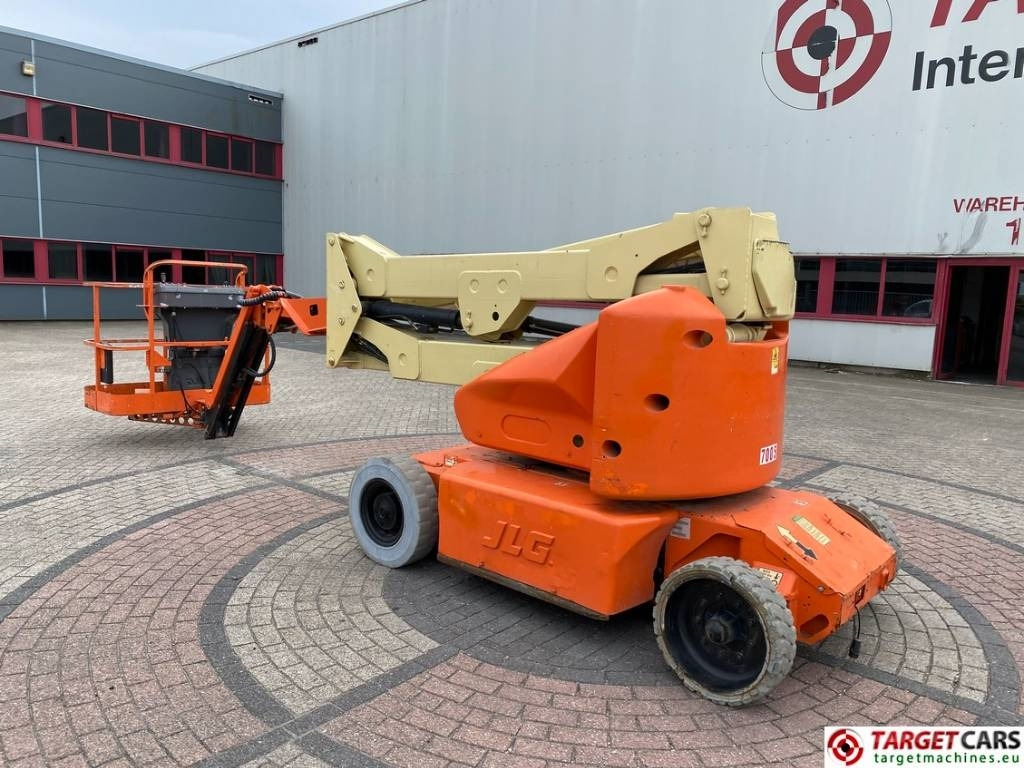 JLG E400AJPN Jib Plus Articulated Boom Lift 1419cm - Articulated boom: picture 4 JLG E400AJPN Jib Plus Articulated Boom Lift 1419cm - Articulated boom: picture 4