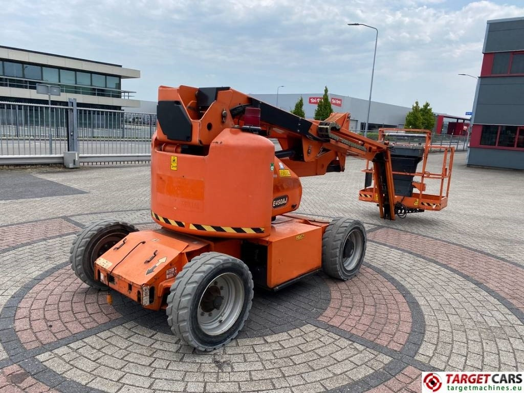 JLG E450AJ Electric Articulated Boom Work Lift 1572cm - Articulated boom: picture 3 JLG E450AJ Electric Articulated Boom Work Lift 1572cm - Articulated boom: picture 3