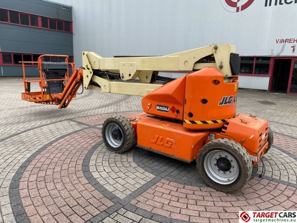 JLG M450AJ Electric Articulated Boom Work Lift 1572cm - Articulated boom: picture 4 JLG M450AJ Electric Articulated Boom Work Lift 1572cm - Articulated boom: picture 4
