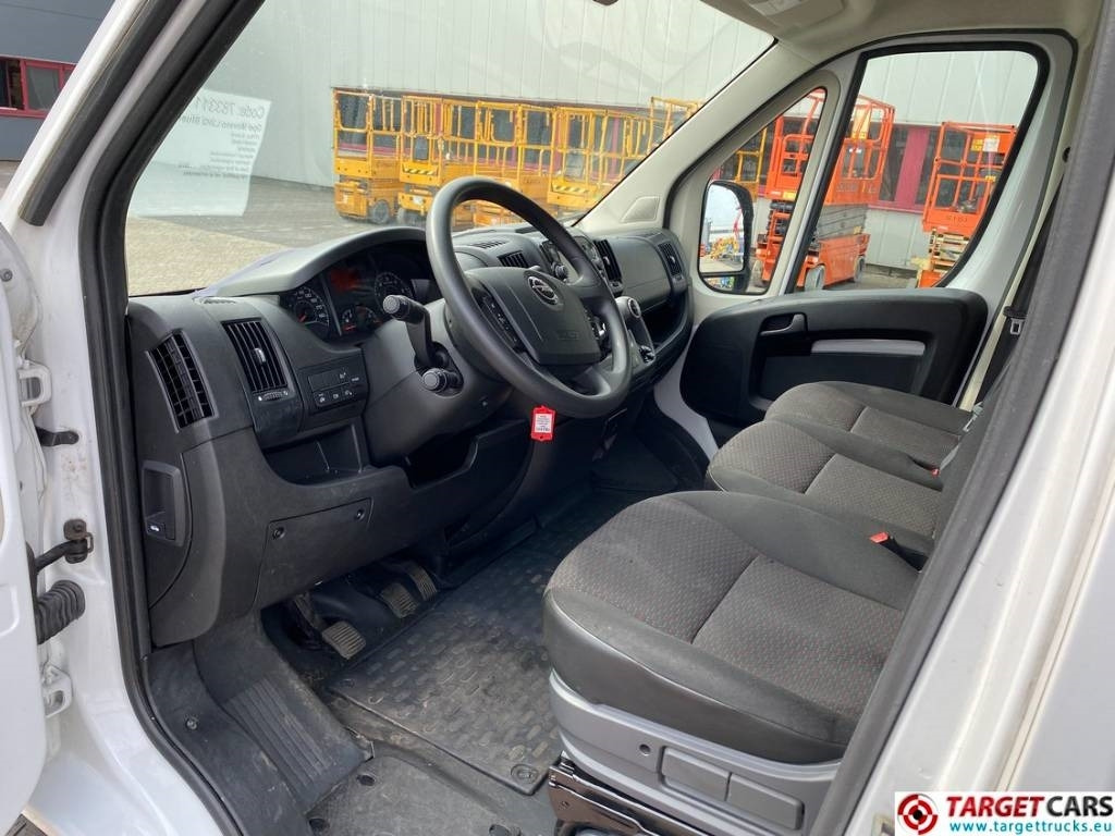 Opel Movano 2.2D BlueHDI Panel Van L3H2 140HP - Panel van: picture 5 Opel Movano 2.2D BlueHDI Panel Van L3H2 140HP - Panel van: picture 5