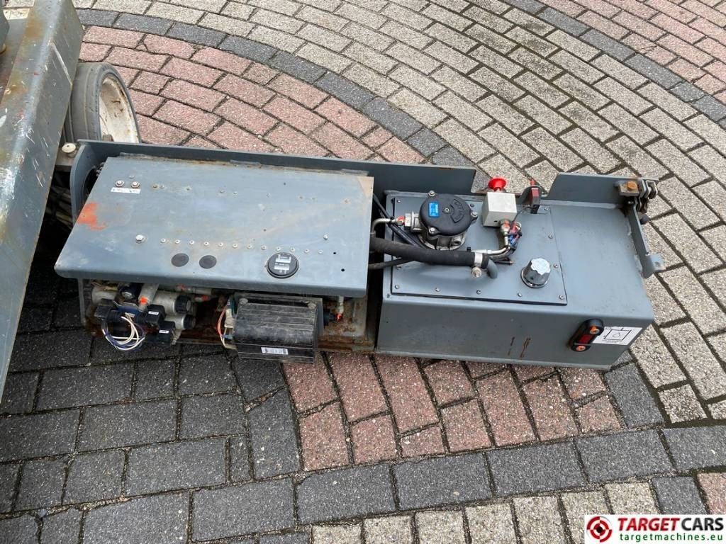 Scissor lift SkyJack SJIII-4740 Electric Scissor Work Lift 1380cm: picture 12 Scissor lift SkyJack SJIII-4740 Electric Scissor Work Lift 1380cm: picture 12