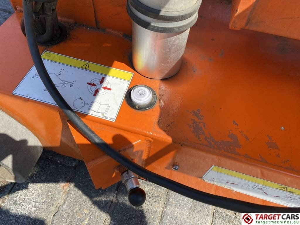 Vertical mast lift Snorkel UL32 AC-110/230V Vertical Mast Work Lift 1175cm: picture 13 Vertical mast lift Snorkel UL32 AC-110/230V Vertical Mast Work Lift 1175cm: picture 13