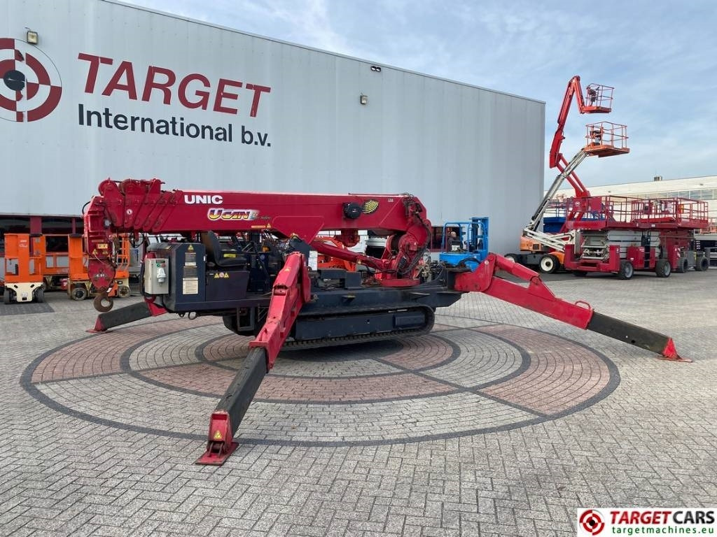 Unic URW706-2 CDMER Tracked Crane Bi-Fuel 1950cm - Mini crane: picture 5 Unic URW706-2 CDMER Tracked Crane Bi-Fuel 1950cm - Mini crane: picture 5