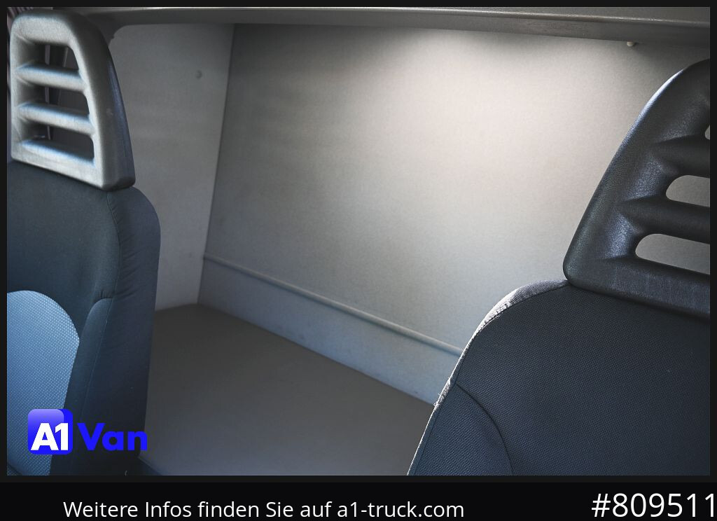 IVECO Daily 50C17 SZM, Klima, Tempomat, Schlafplatz - Curtain side van: picture 3 IVECO Daily 50C17 SZM, Klima, Tempomat, Schlafplatz - Curtain side van: picture 3