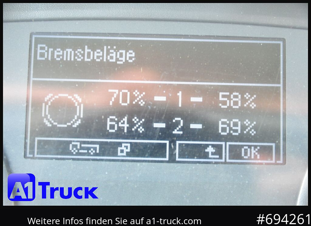 MAN TGM 18.340 4X2 BL Hiab 133K - Dropside/ Flatbed truck: picture 4 MAN TGM 18.340 4X2 BL Hiab 133K - Dropside/ Flatbed truck: picture 4