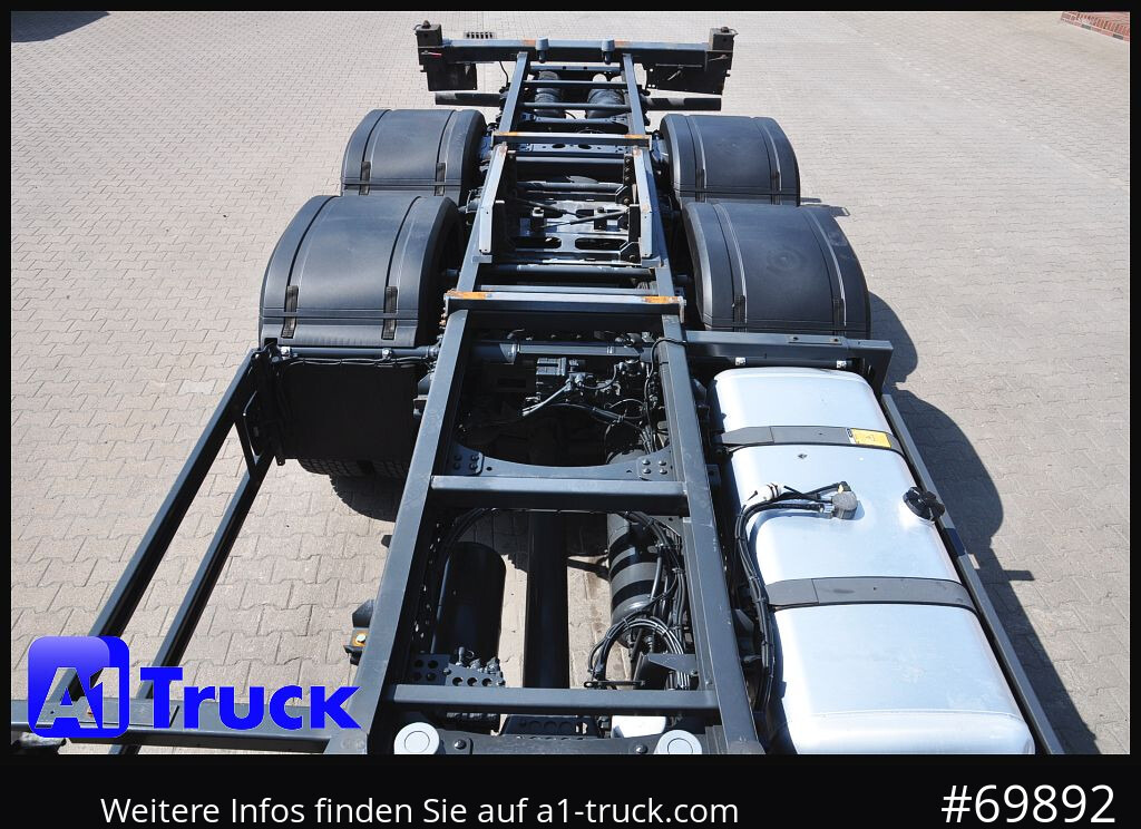 MERCEDES-BENZ 2548, Multi BDF, Wechsler, 7.45-7.82, MIDI, LIftachse - Container transporter/ Swap body truck: picture 3 MERCEDES-BENZ 2548, Multi BDF, Wechsler, 7.45-7.82, MIDI, LIftachse - Container transporter/ Swap body truck: picture 3