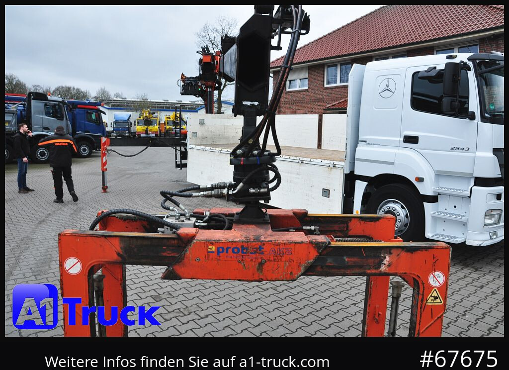 MERCEDES-BENZ Axor 2543, Atlas 170.2 Kran, Lift-Lenkachse, - Crane truck, Dropside/ Flatbed truck: picture 3 MERCEDES-BENZ Axor 2543, Atlas 170.2 Kran, Lift-Lenkachse, - Crane truck, Dropside/ Flatbed truck: picture 3